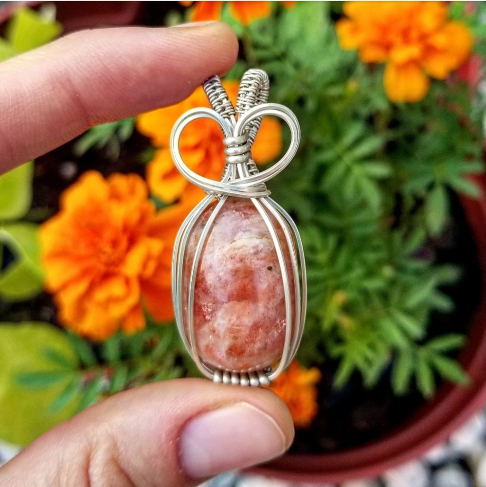 Sunstone Silver Pendant 🌞